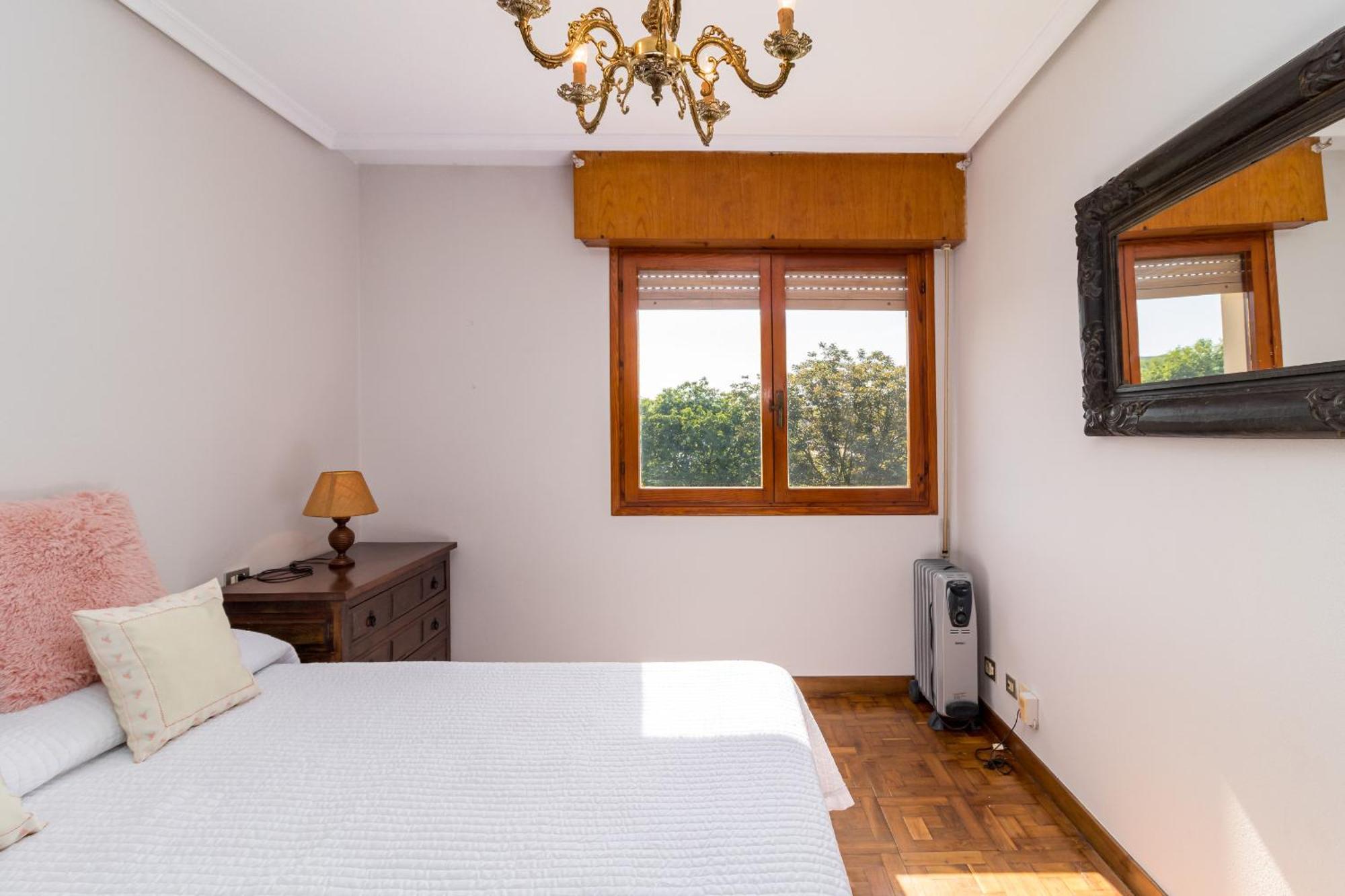 Casa Con Jardin Privado Orena Esterno foto