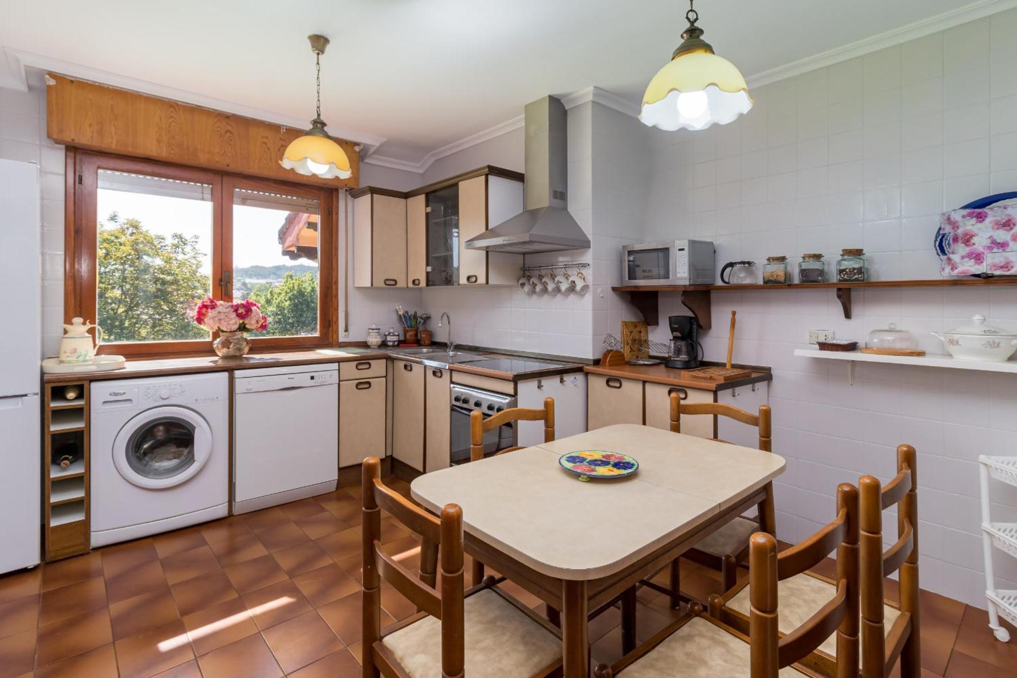 Casa Con Jardin Privado Orena Esterno foto